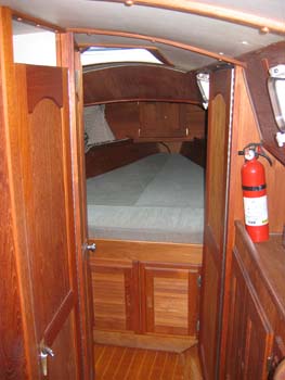 interior, bow cabin