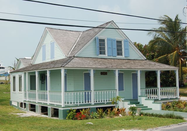 Home in Spanish Wells, Bahamas