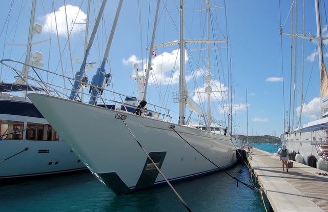 S/V Felicita and S/V Mirabella V